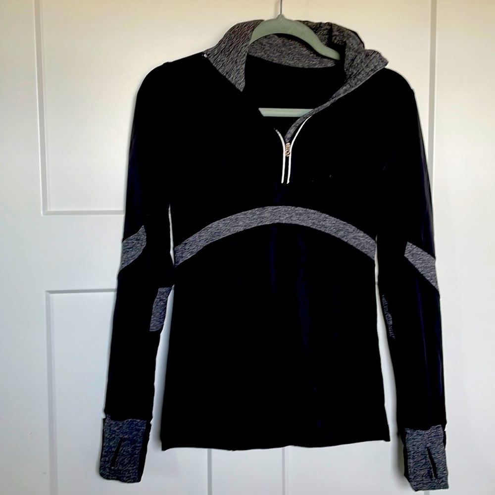 Black and Grey Lululemon Pull Over
